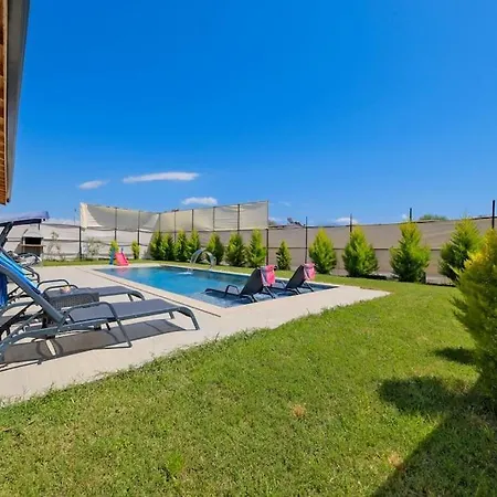 Taş Villa